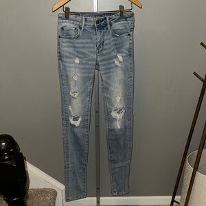 American Eagle Ripped Jeans Light Blue Men’s 29x32